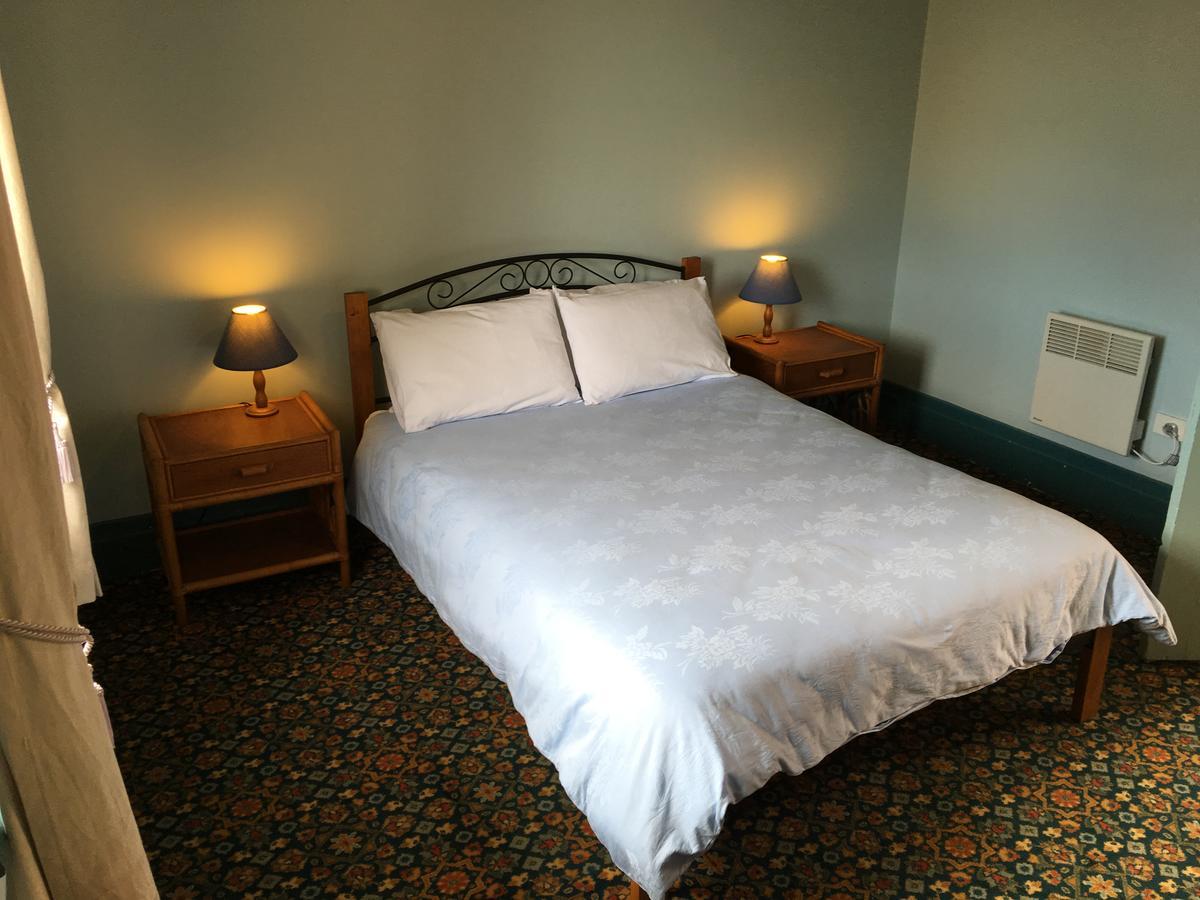 Settlers Arms Hotel Dungog Dış mekan fotoğraf